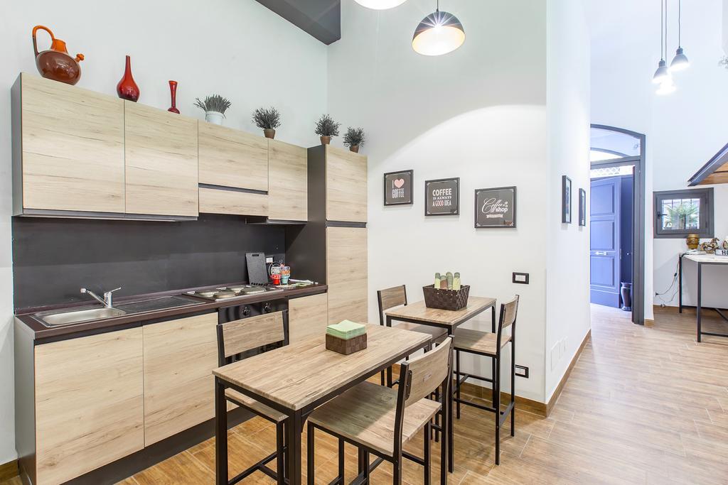 Del Falco Boutique Rooms San Pietro Roma Eksteriør bilde